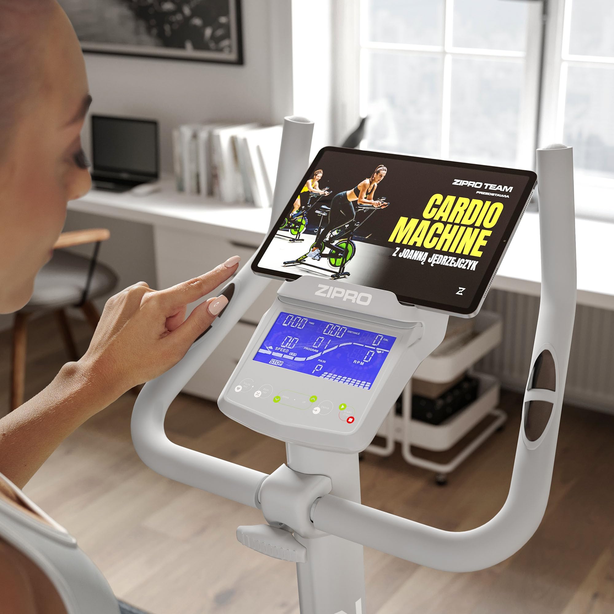 ZIPRO RAVE Heimtrainer Fahrrad - 32-Stufen-Widerstand, Herzfrequenzsensor, 11 Trainingsprogramme, Verstellbare Sitz- und Lenkerposition, Bluetooth-Konnektivität, Ergometer, Ideal für Cardio & Fitness